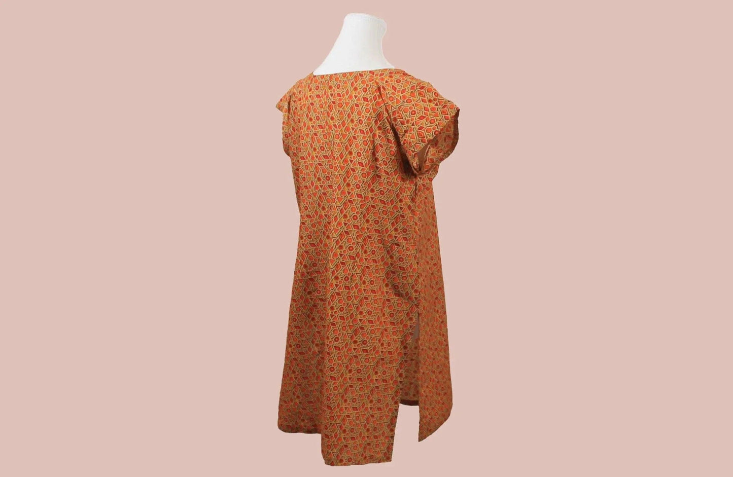Orange and red printed kurta in casual cotton style from Muvvas Boutique.