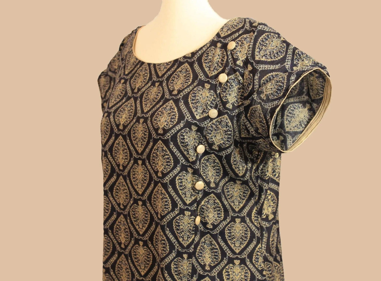 Black Printed Kurta | Indian Kurtas for Women| Muvvas Boutique