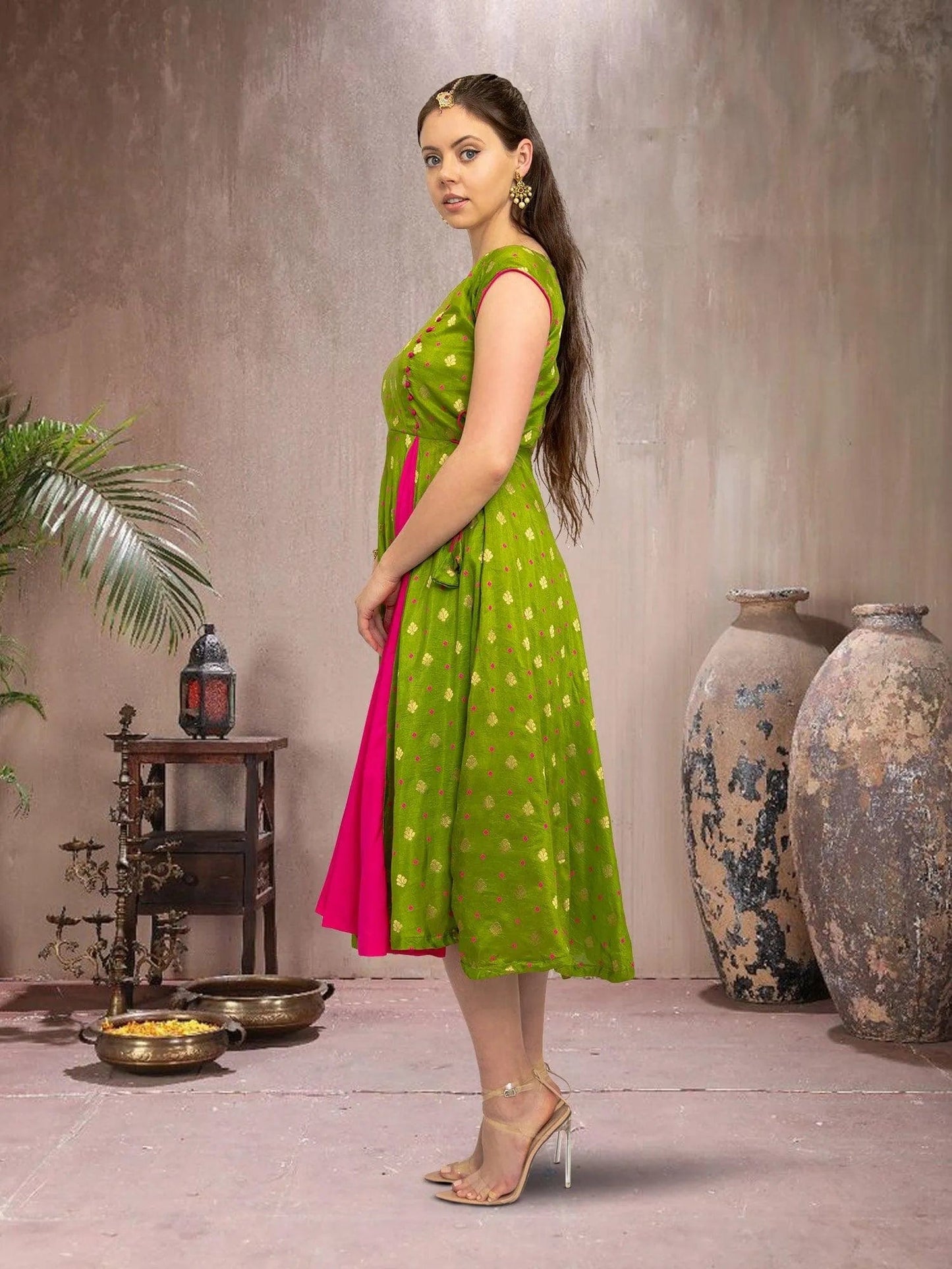 Green Pink Silk Elegant Dress | Indian Ethnic Wear | Modern Indian Wear | Indian Attire For Women | indian dress in usa online | Indian Dresses From India | Traditional Weddings | Weddings Engagement Parties