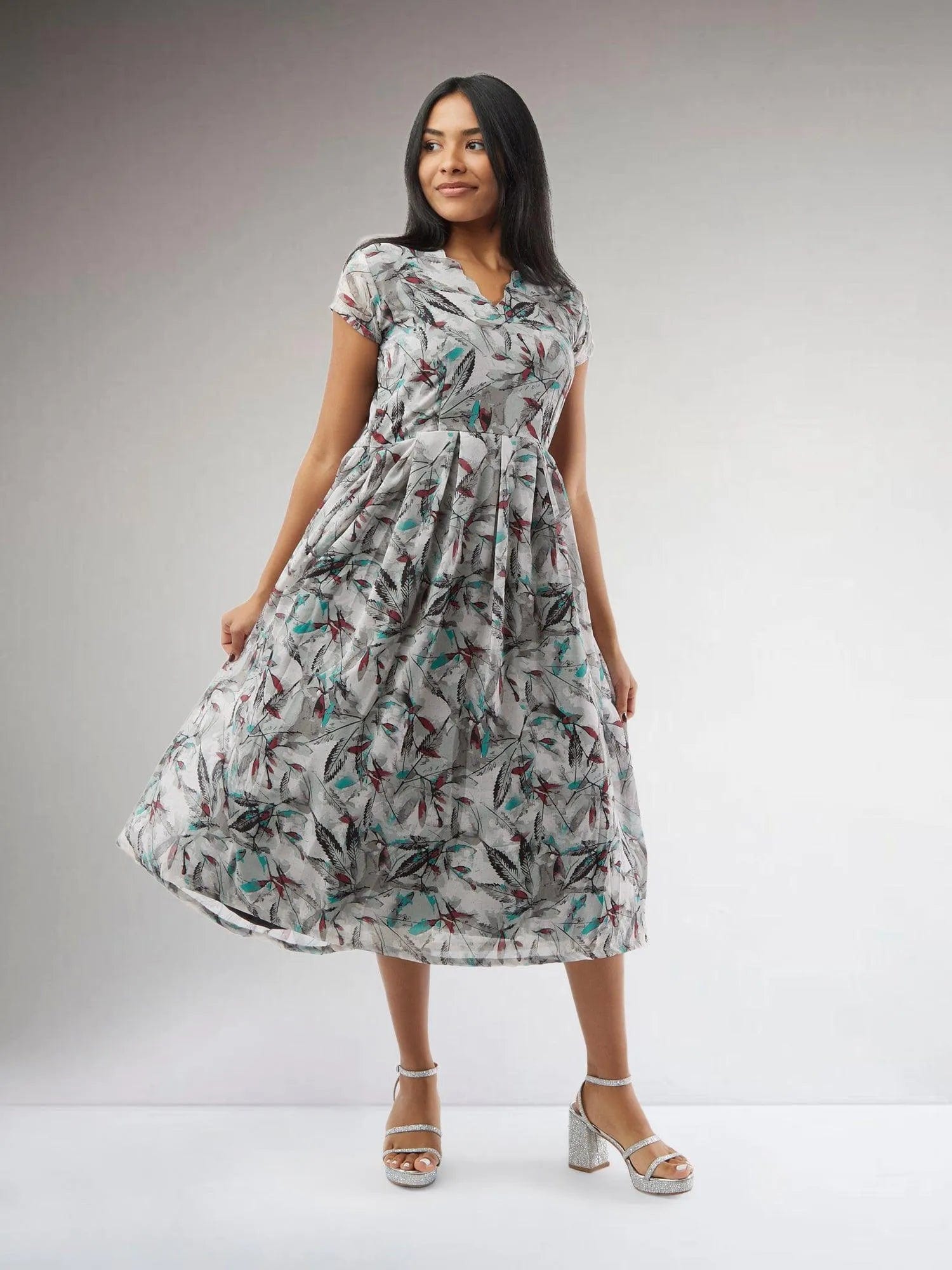 Grey Printed Chiffon Knee-Length Dress | Muvvas Boutique Small / Grey / Chiffon Grey Printed Chiffon Knee-Length Dress | Muvvas Boutique Small / Grey / Chiffon