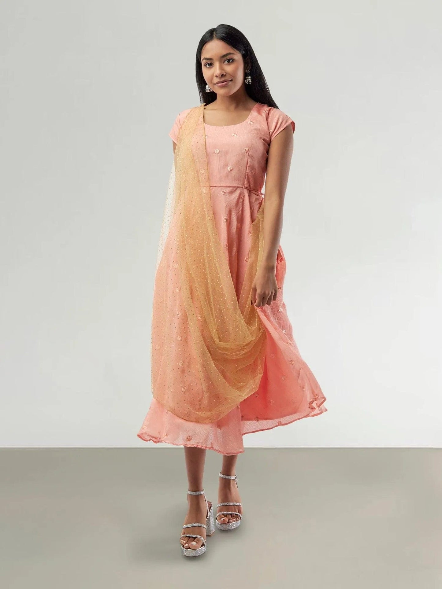 Peach Banarasi Georgette Dress with Gold Net Dupatta | Indian Ethnic Wear | Indian Attire For Women | festive indian wear | indian wear usa | Indo Western Outfits