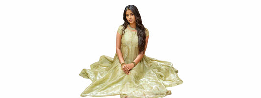 Flaunt Your Shape: Anarkali Dress Tips from Muvva's Boutique