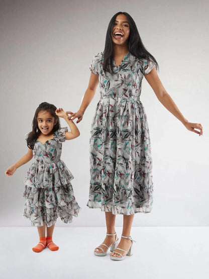 Grey Printed Chiffon Knee Length Dress | Mom and Daughter Matching Dress Set | Muvvas Boutique  | Mother Daughter Dress Matching