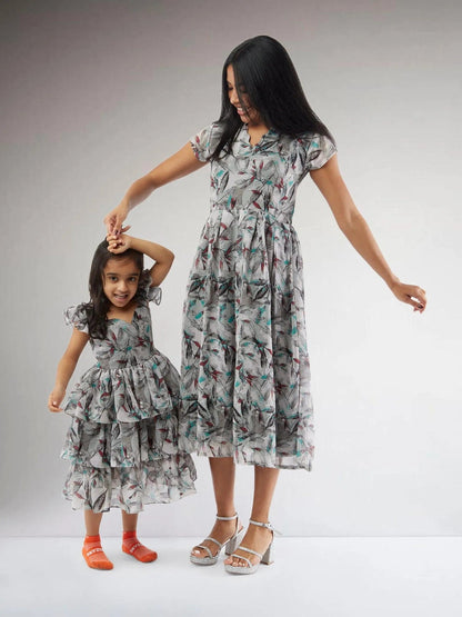 Grey Printed Chiffon Knee Length Dress | Mom and Daughter Matching Dress Set | Muvvas Boutique  | Mother Daughter Dress Matching