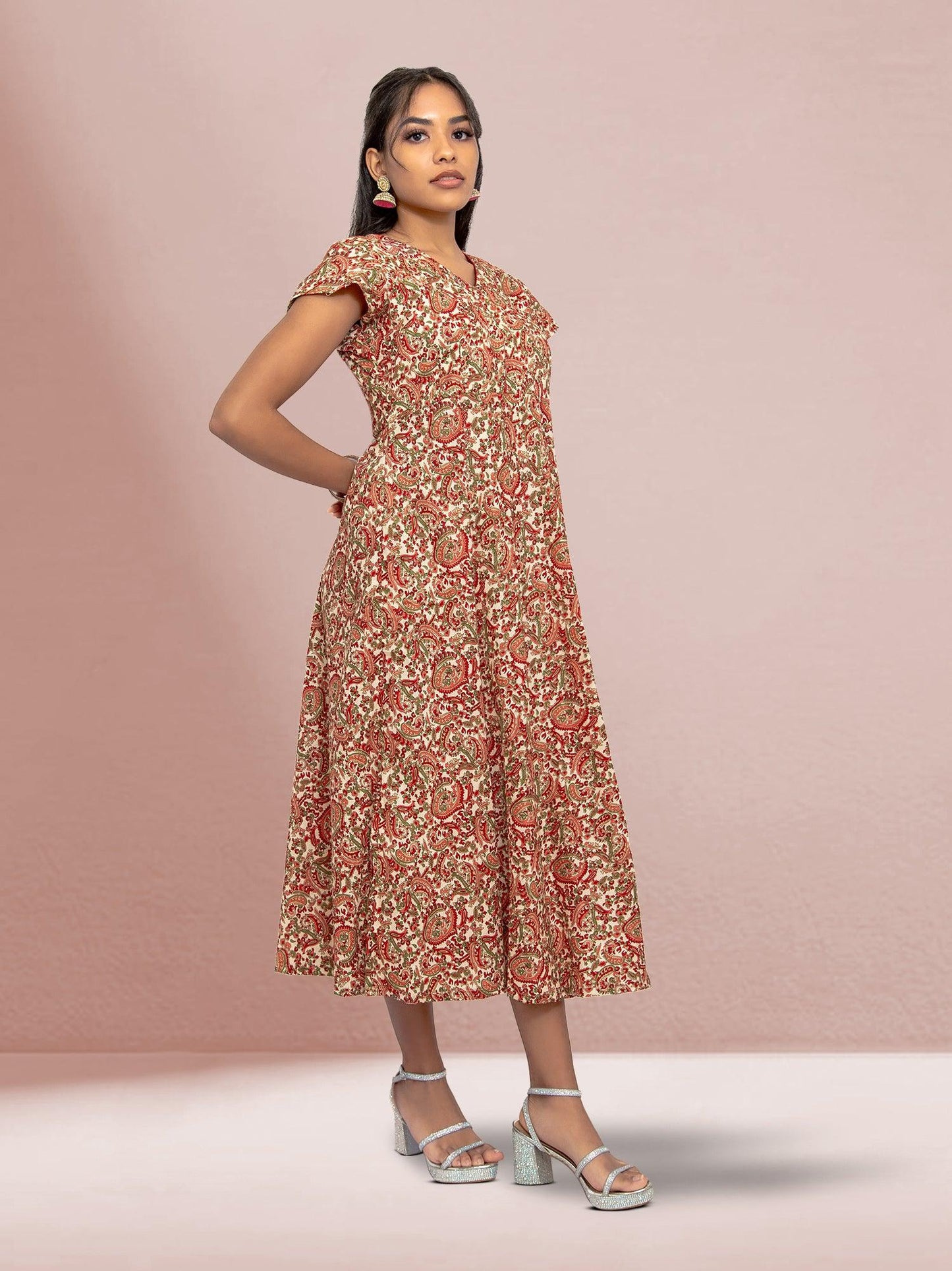 Red & Cream Dress | casual indian wear | indian wear usa  | indian clothing online usa | indian dress in usa online | Indian Ethnic Wear | Indian Dresses From India 