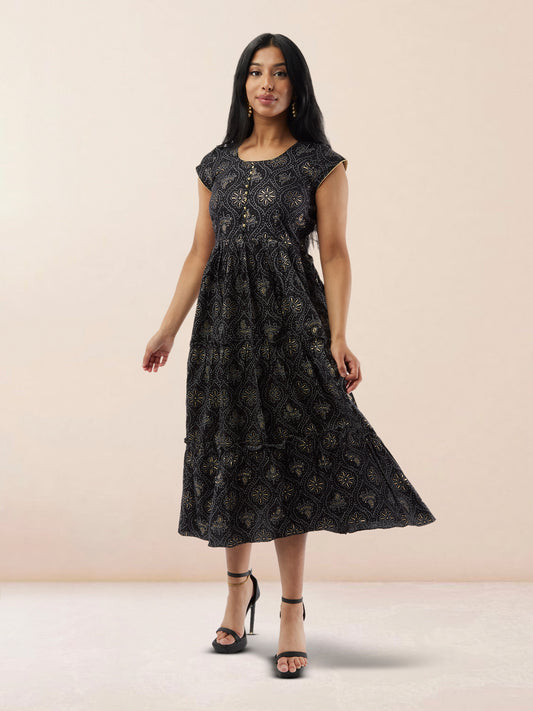 Tranquil Threads - Black Printed Rayon Knee Length Tiered Dress