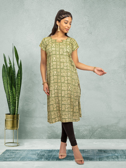 Green Printed Kurta - Knee-Length Style - Muvvas Boutique
