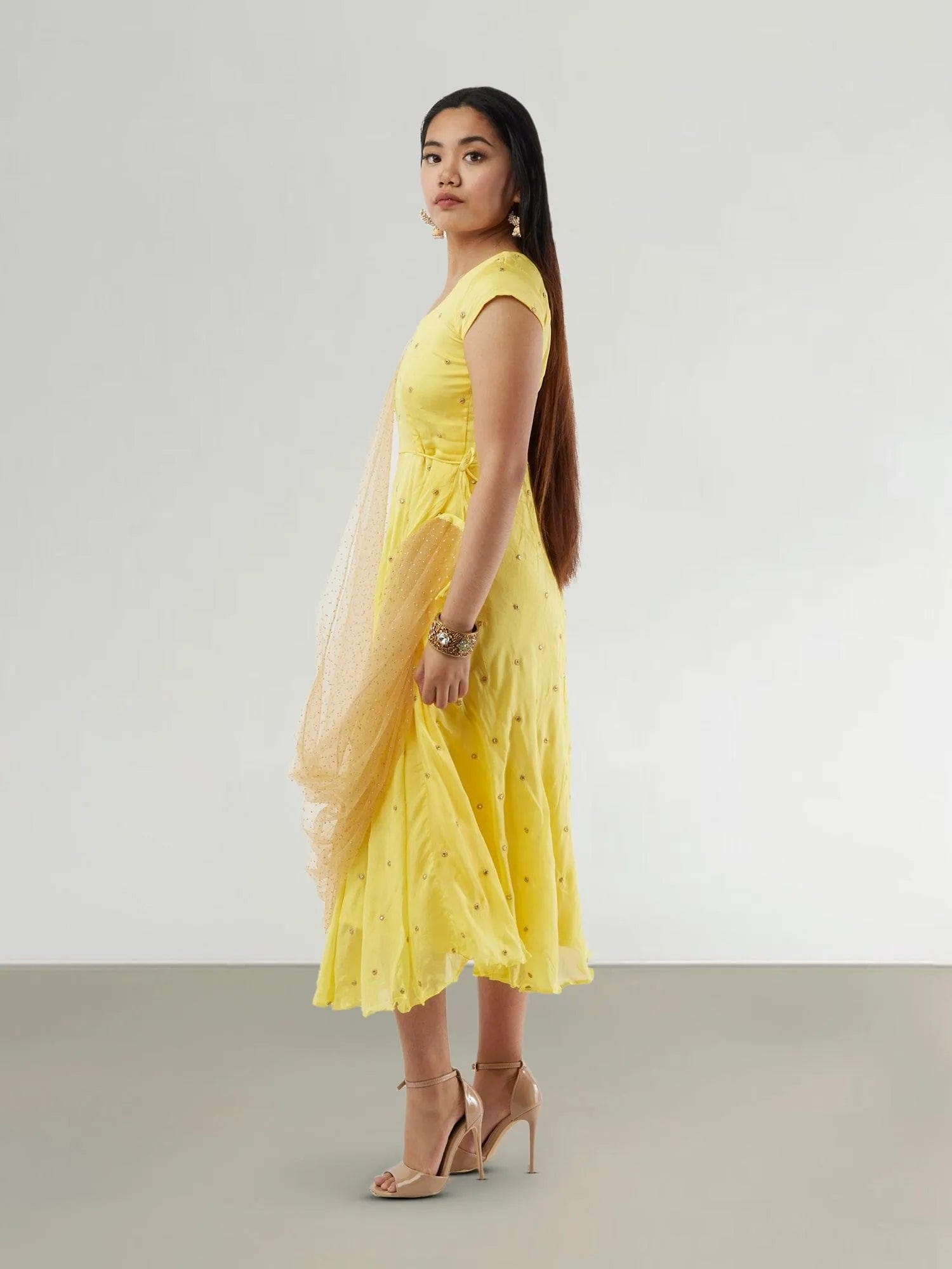 Yellow Banarasi Georgette Dress with Net Dupatta | Muvvas Boutique Large / Yellow / Banarasi Georgette Yellow Banarasi Georgette Dress with Net Dupatta | Muvvas Boutique Large / Yellow / Banarasi Georgette